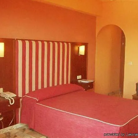 Bluesea Costa Serena Τορρεμολίνος